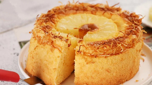 Pineapple Coconut Chiffon Cake - Chiffon Cake Cutting - Cheersonic